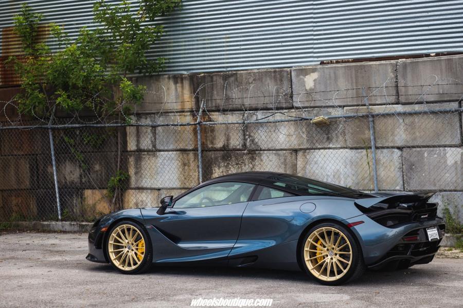  McLaren 720S Coupe on HRE Wheels (P103) 2017 года  (фото 3 из 4)